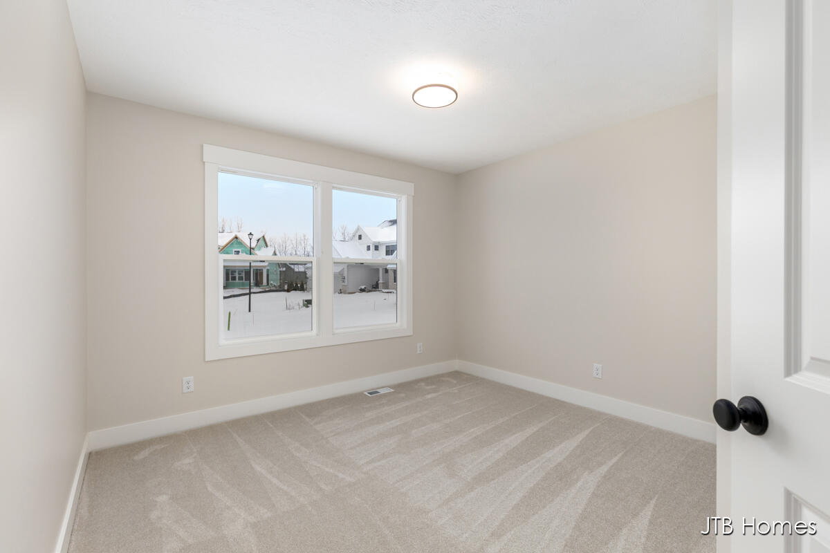 5964 Claymont Court, Caledonia, MI, 49316