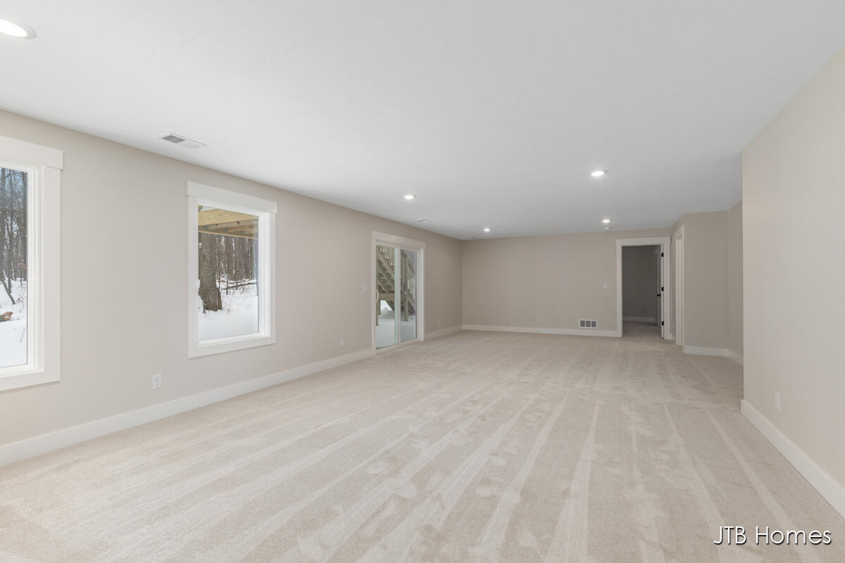 5964 Claymont Court, Caledonia, MI, 49316