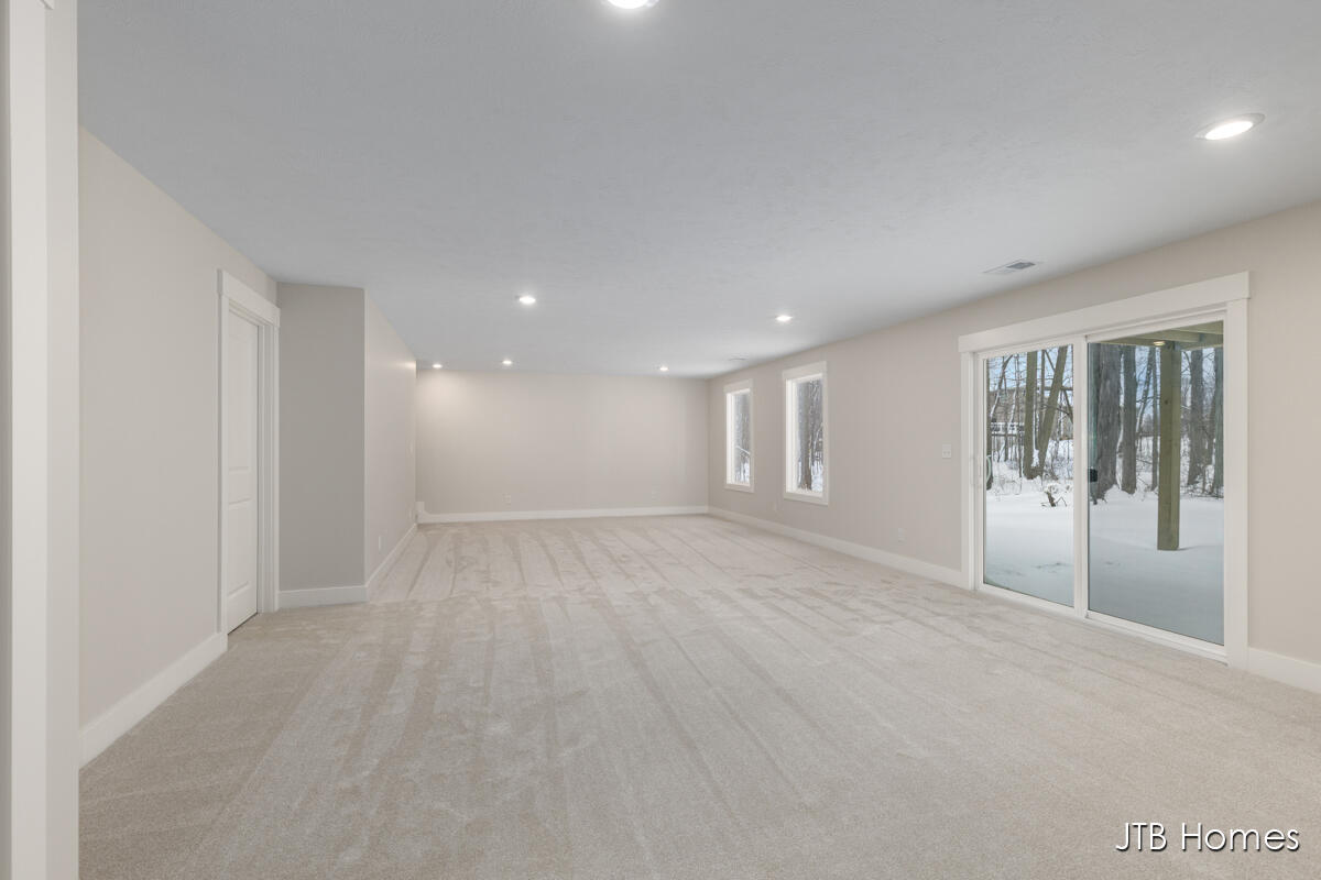 5964 Claymont Court, Caledonia, MI, 49316