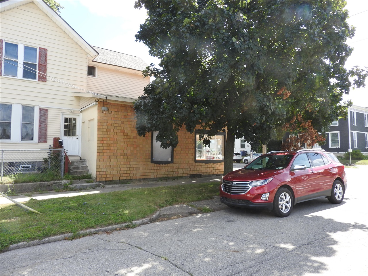 827 West Fulton Street, Grand Rapids, MI, 49504