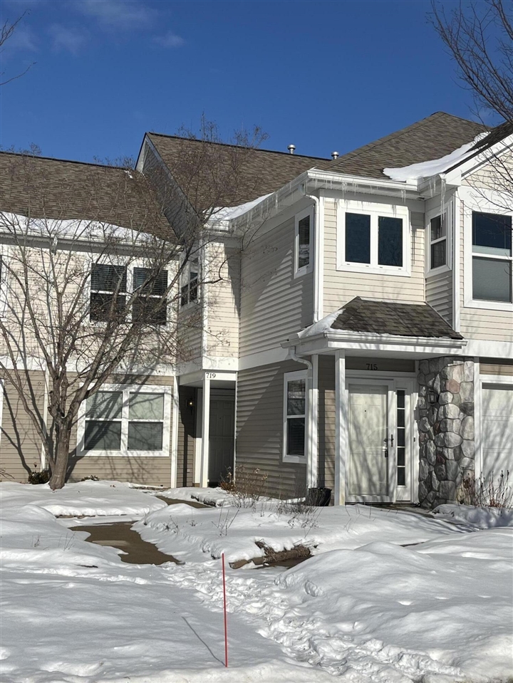 Homes for sale in Chelsea, MI | 715 Creekstone Ln, Chelsea, MI 48118 | MLS# 70501455