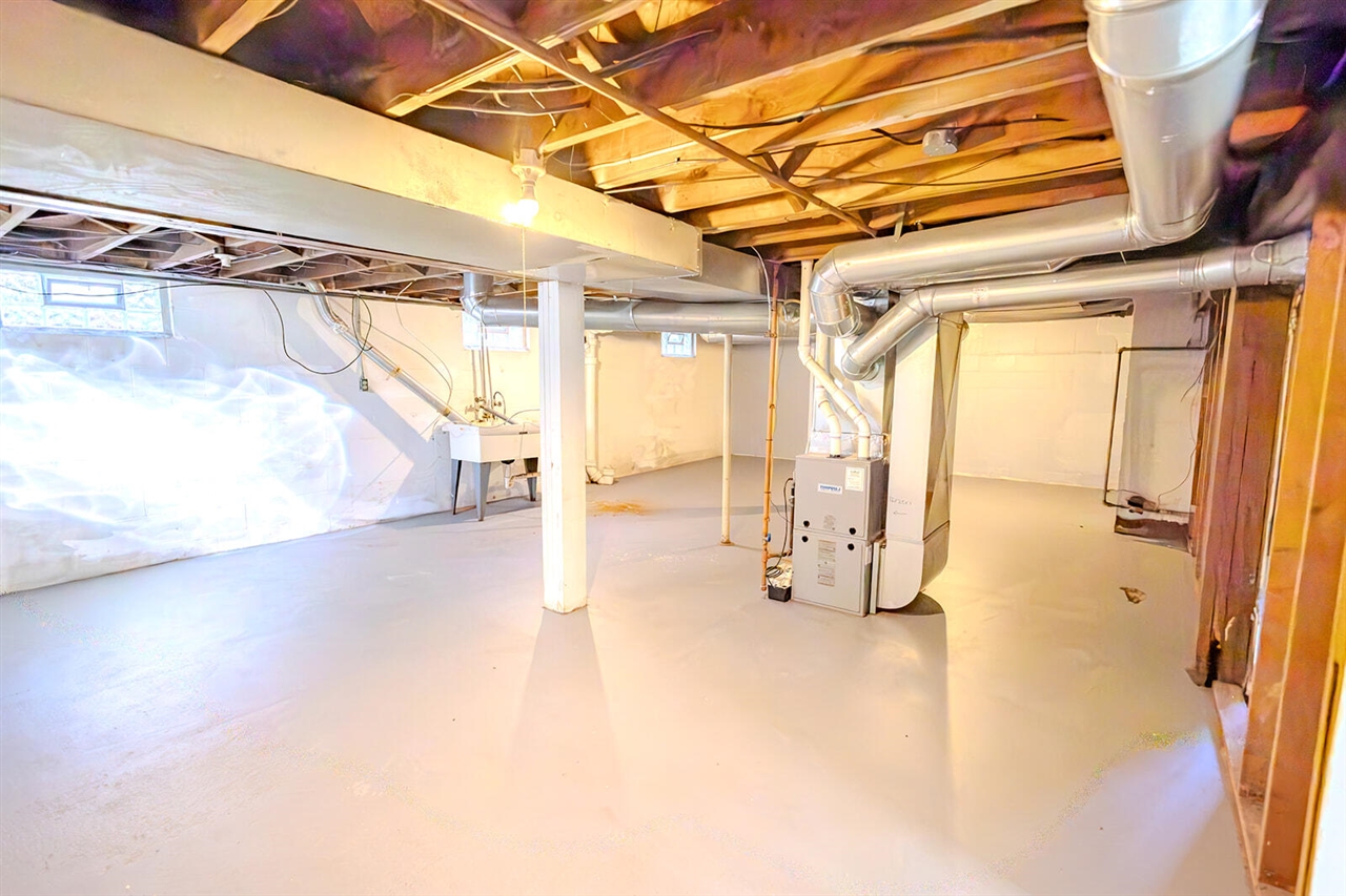 2525 Reynolds Street, Muskegon Heights, MI, 49444