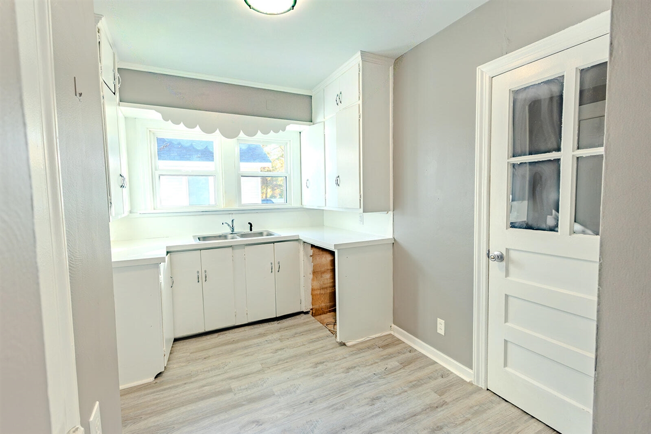 2525 Reynolds Street, Muskegon Heights, MI, 49444