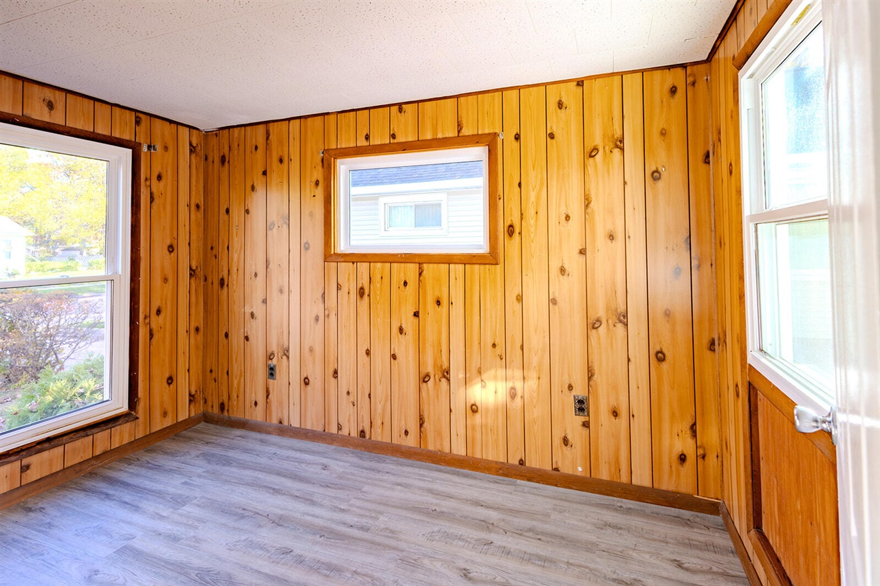 2525 Reynolds Street, Muskegon Heights, MI, 49444