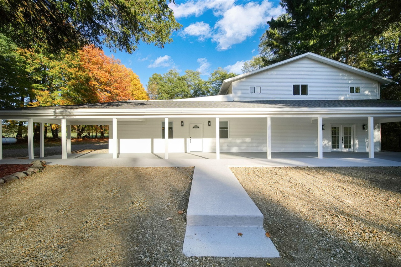 Homes for sale in Parma, MI | 6947 Brown Rd, Parma, MI 49269 | MLS# 70501599