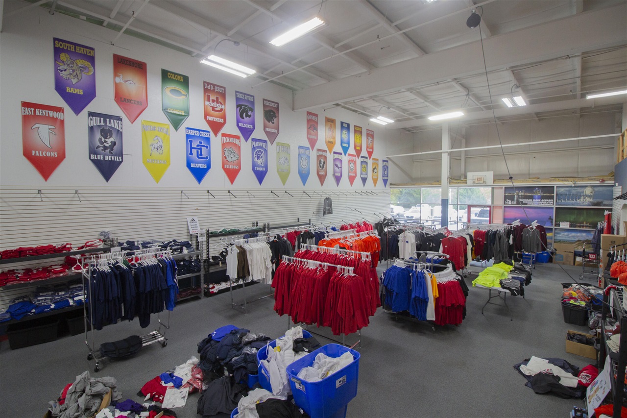 8608 W Main Street, Kalamazoo, MI, 49009