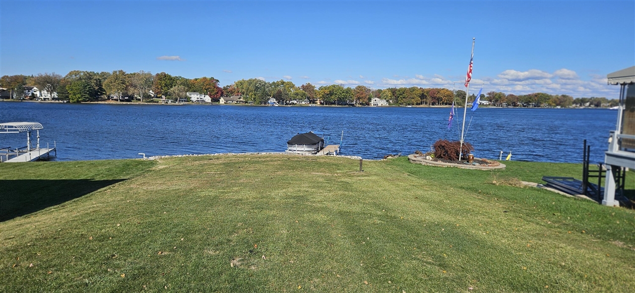 1148 Lakeview Drive, Wolverine Lake, MI, 48390-2229