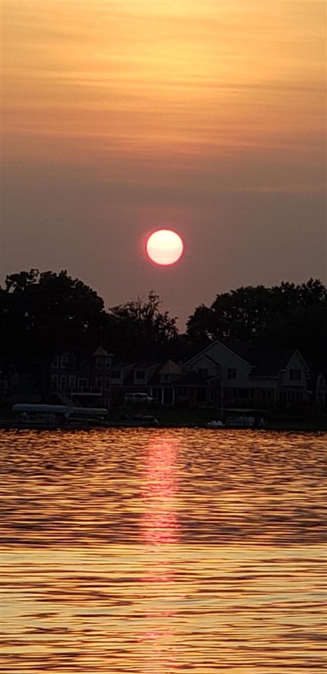 1148 Lakeview Drive, Wolverine Lake, MI, 48390-2229