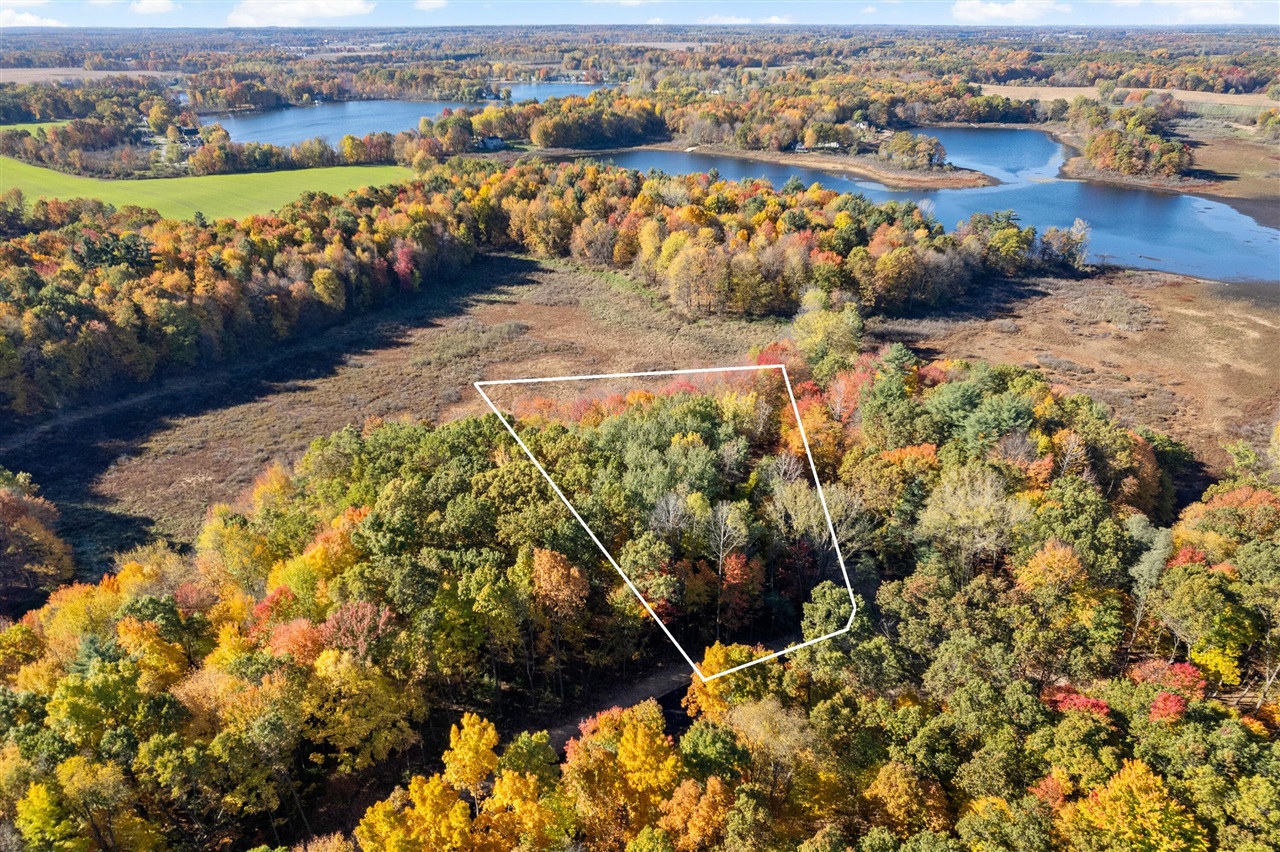 11377 Angel Woods Drive, Rockford, MI, 49341