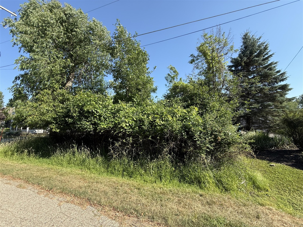 Homes for sale in Douglas, MI | 6912 3Rd St, Douglas, MI 49406 | MLS# 70502679