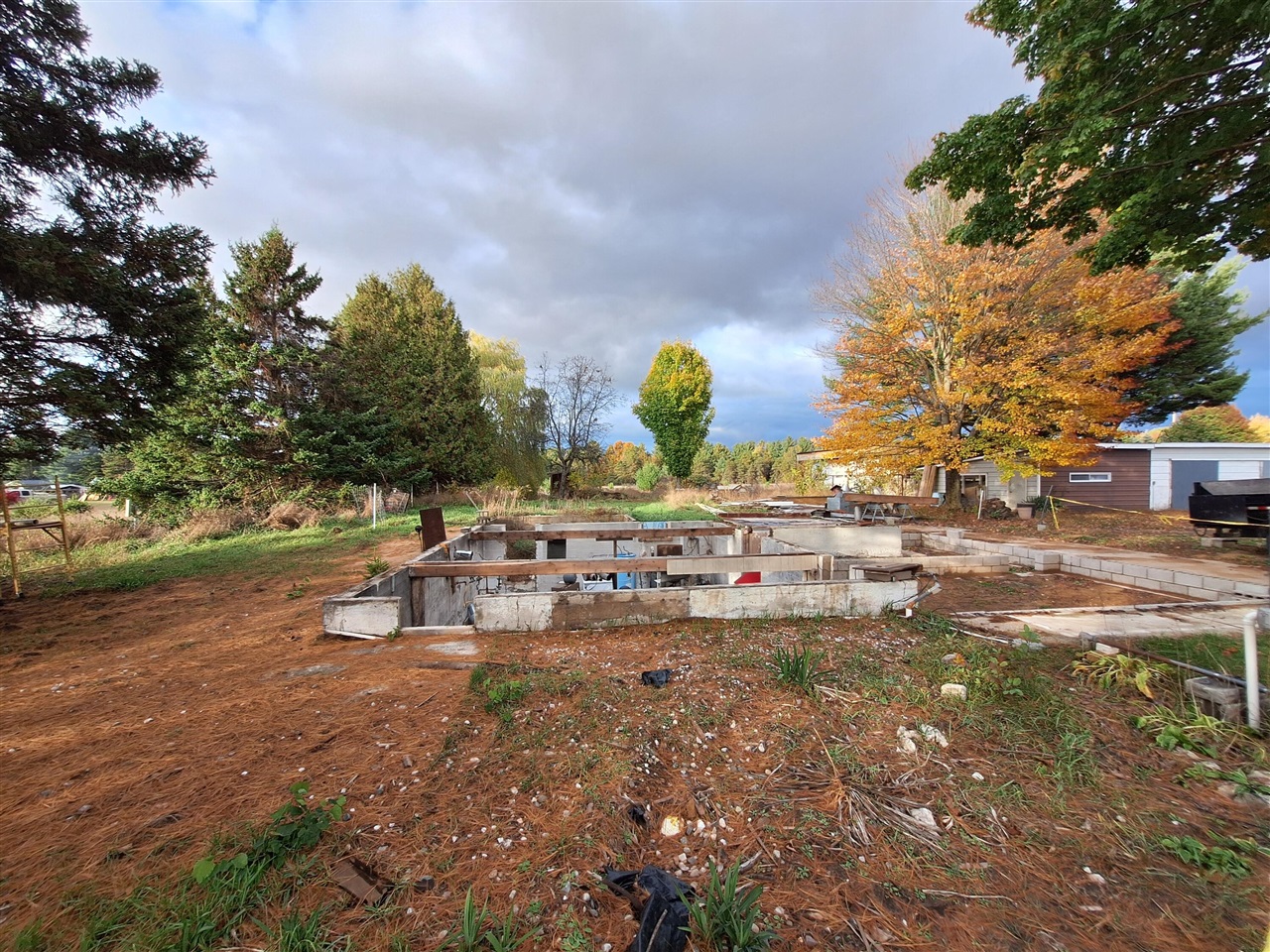 1384 W Chauvez, Scottville, MI, 49454