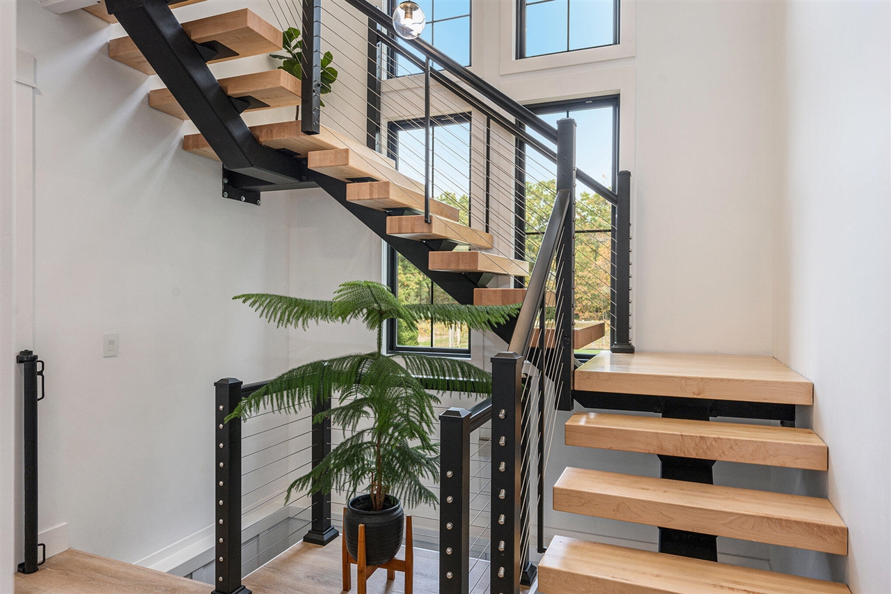 22942 M-43, Kalamazoo, MI, 49009