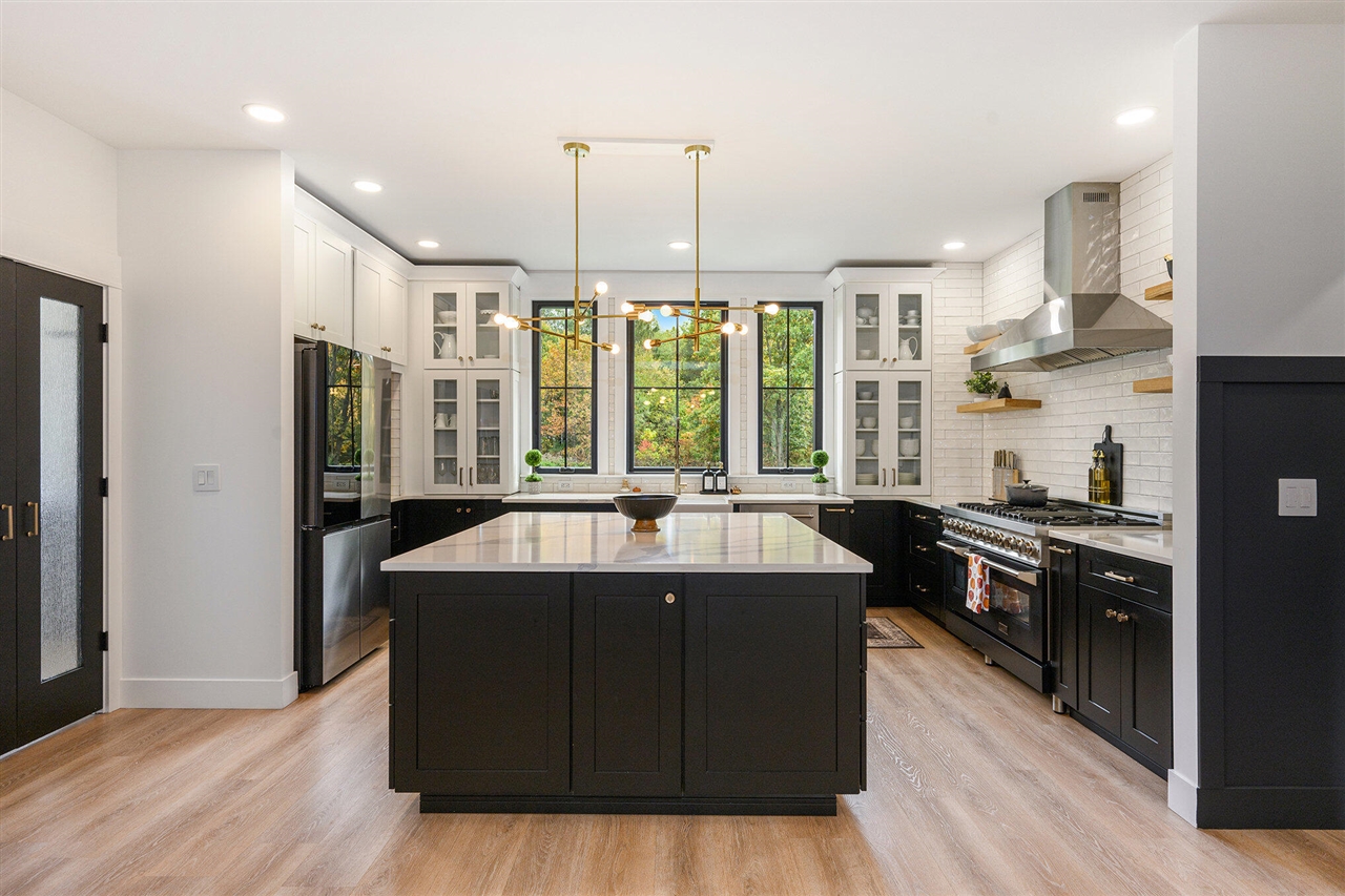 22942 M-43, Kalamazoo, MI, 49009