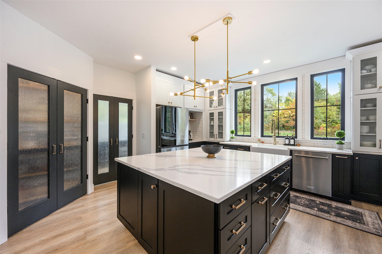 22942 M-43, Kalamazoo, MI, 49009