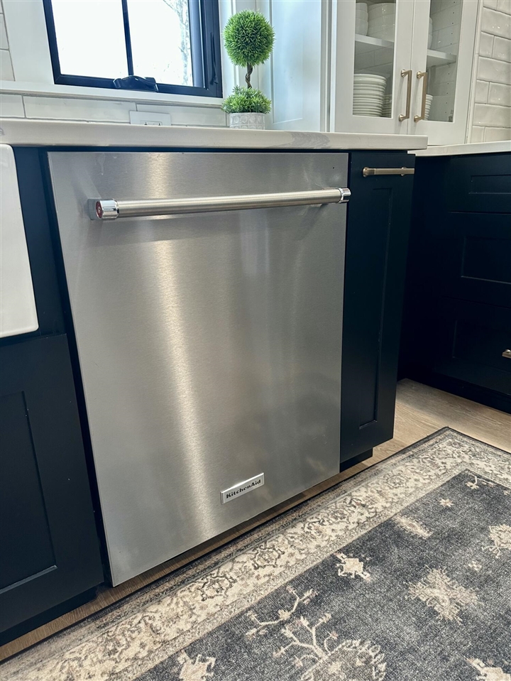 22942 M-43, Kalamazoo, MI, 49009