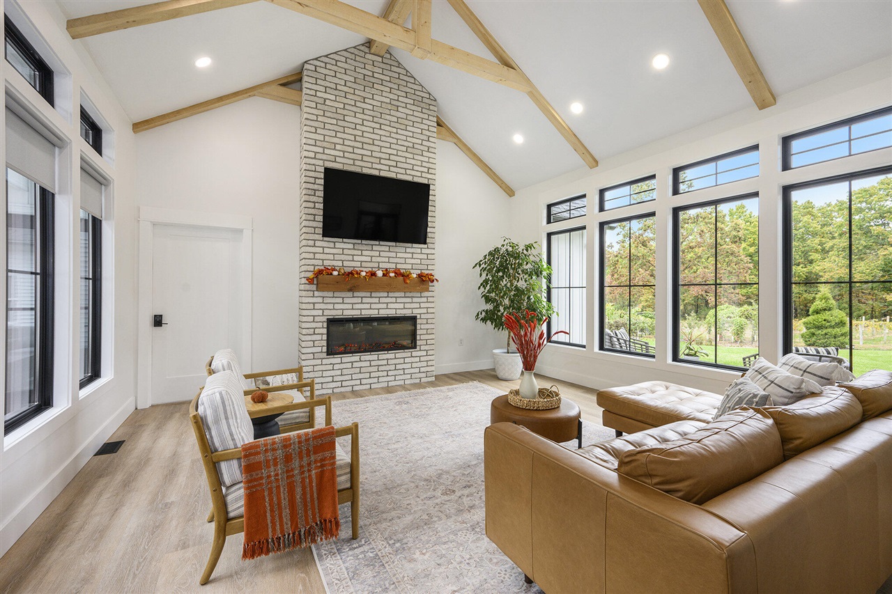 22942 M-43, Kalamazoo, MI, 49009