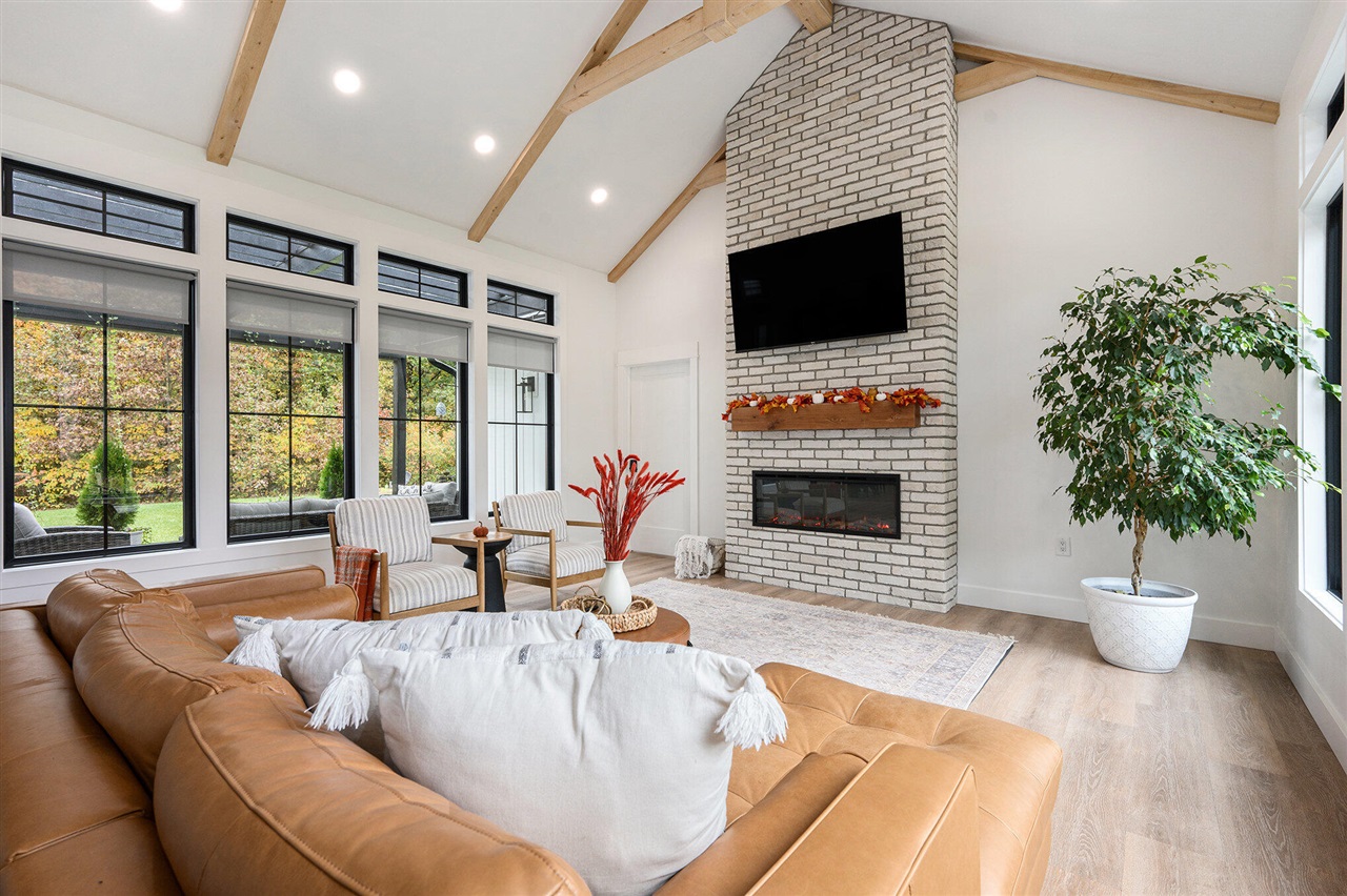 22942 M-43, Kalamazoo, MI, 49009