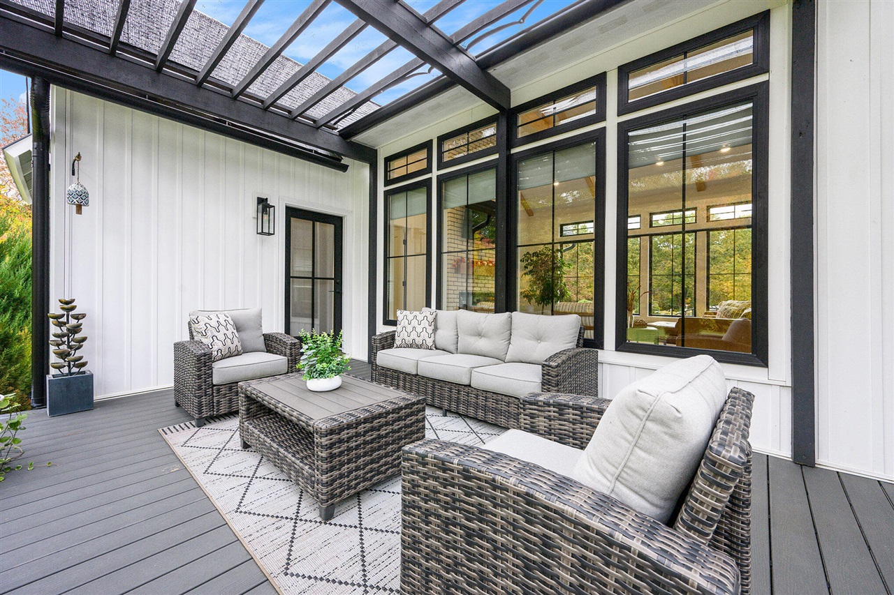 22942 M-43, Kalamazoo, MI, 49009