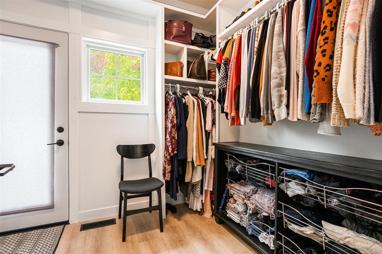 22942 M-43, Kalamazoo, MI, 49009