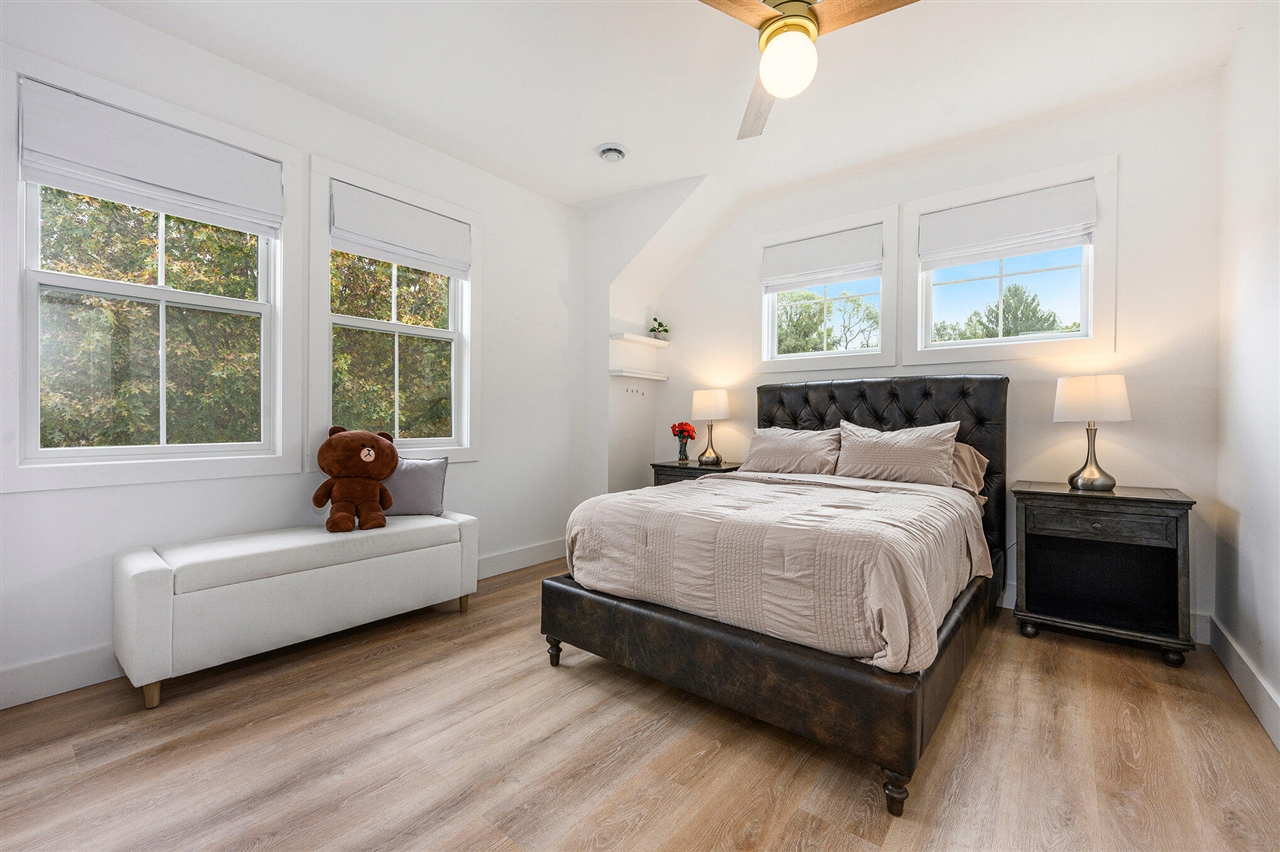 22942 M-43, Kalamazoo, MI, 49009