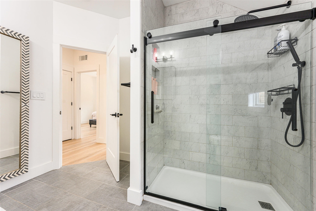 22942 M-43, Kalamazoo, MI, 49009