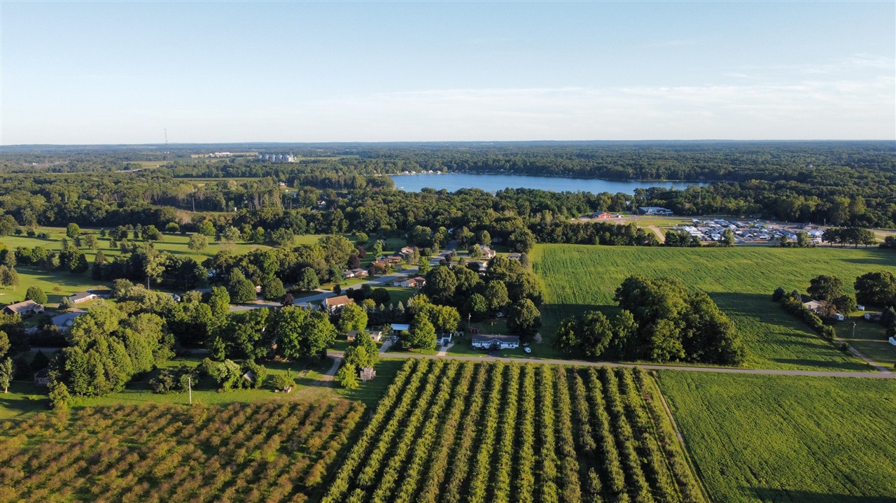 44702 56th Avenue, Paw Paw, MI, 49079-9730