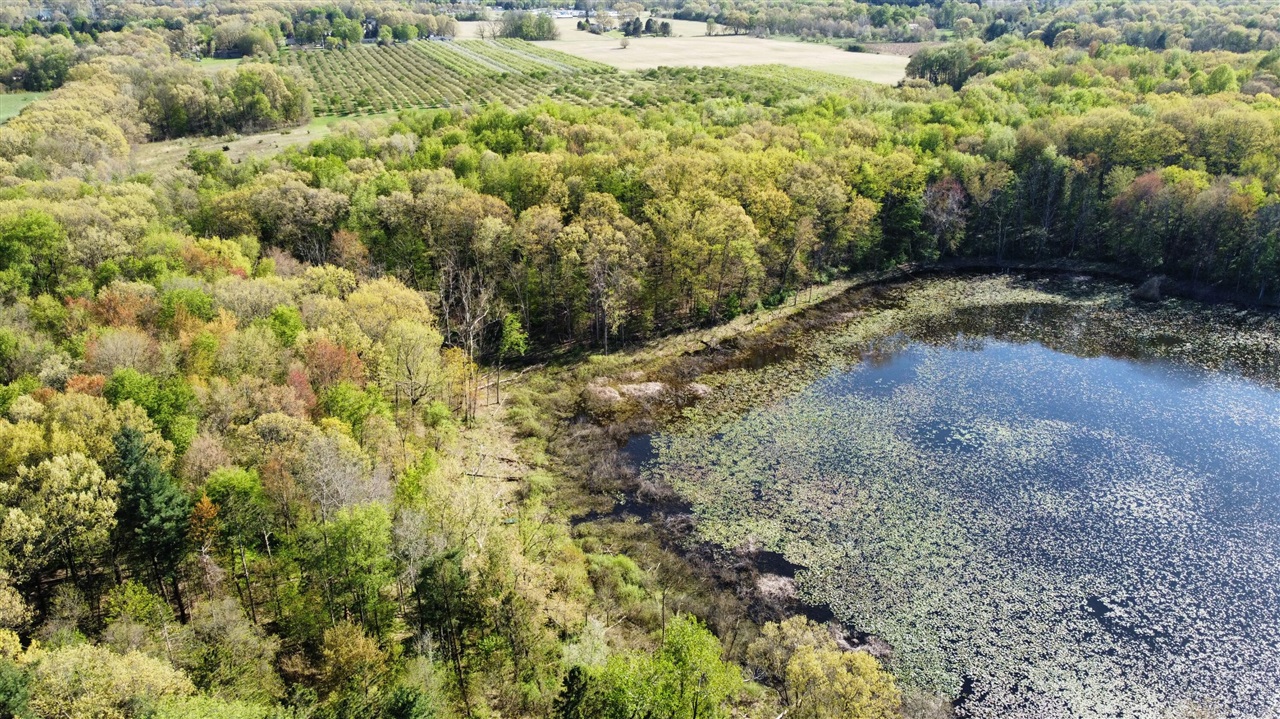 44702 56th Avenue, Paw Paw, MI, 49079-9730