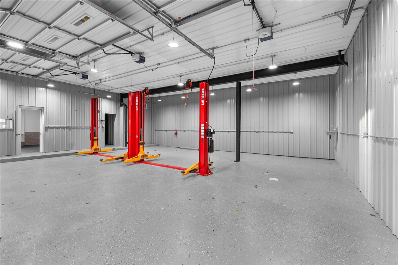 226 W Cesar E Chavez Ave, Lansing, MI, 48906-4809