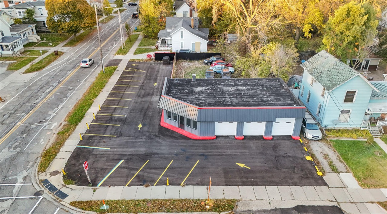 226 W Cesar E Chavez Ave, Lansing, MI, 48906-4809