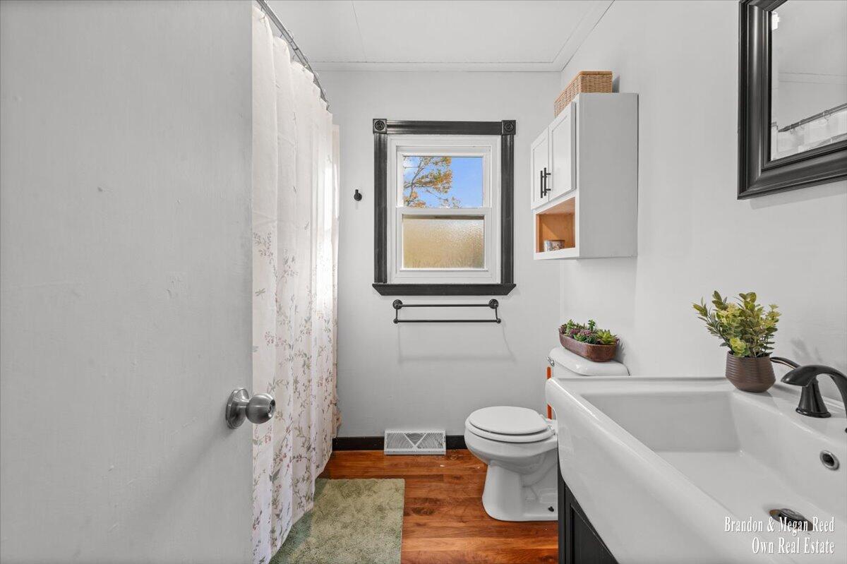 7658 Jackson Road, Saranac, MI, 48881-9770