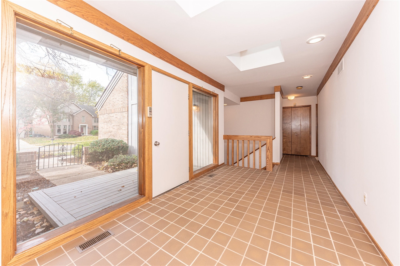 2225 Chaucer Court, Ann Arbor, MI, 48103-6174