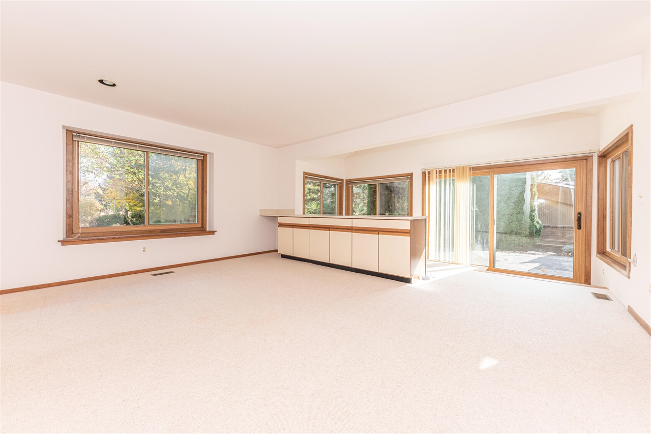 2225 Chaucer Court, Ann Arbor, MI, 48103-6174