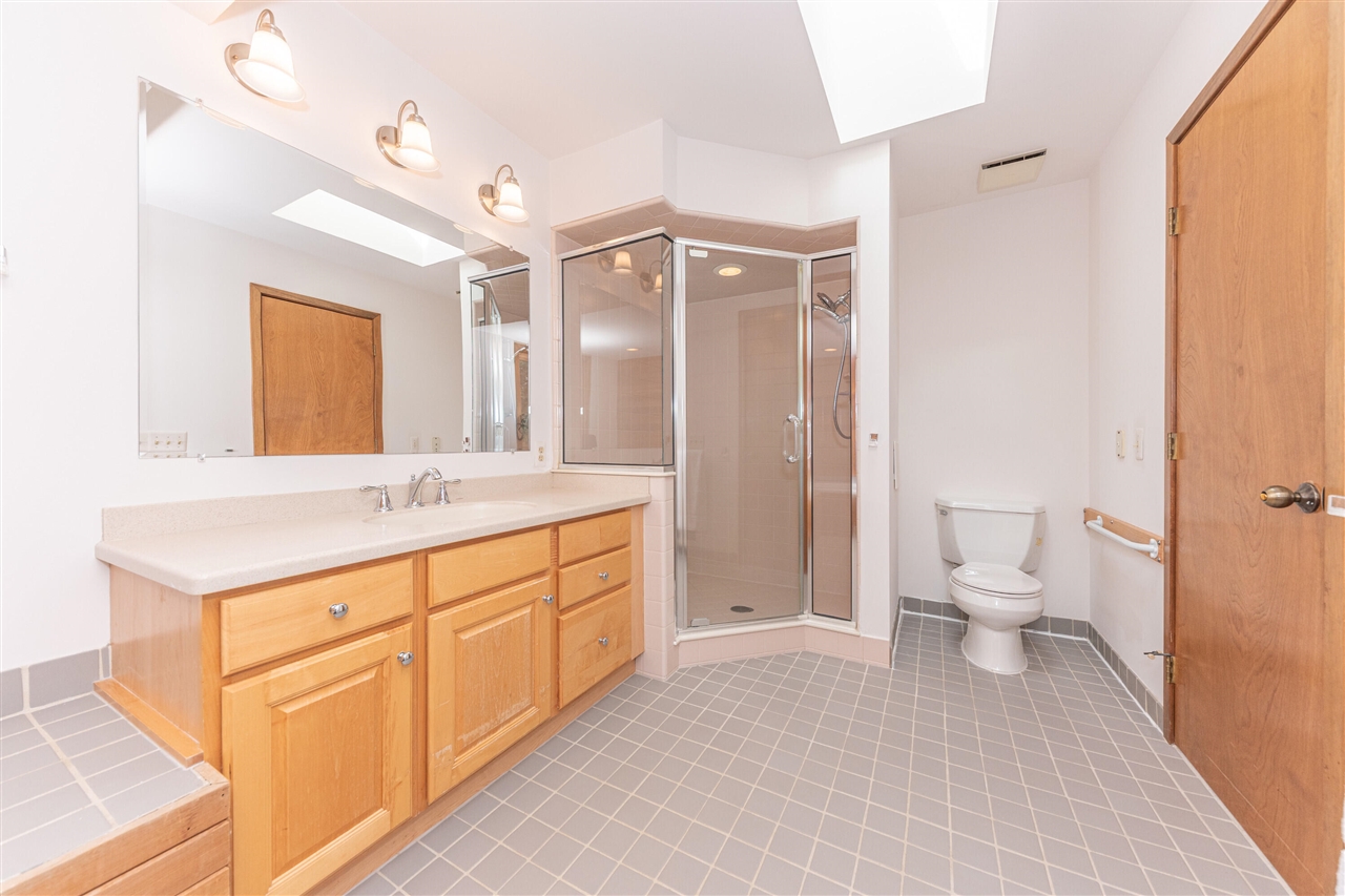 2225 Chaucer Court, Ann Arbor, MI, 48103-6174