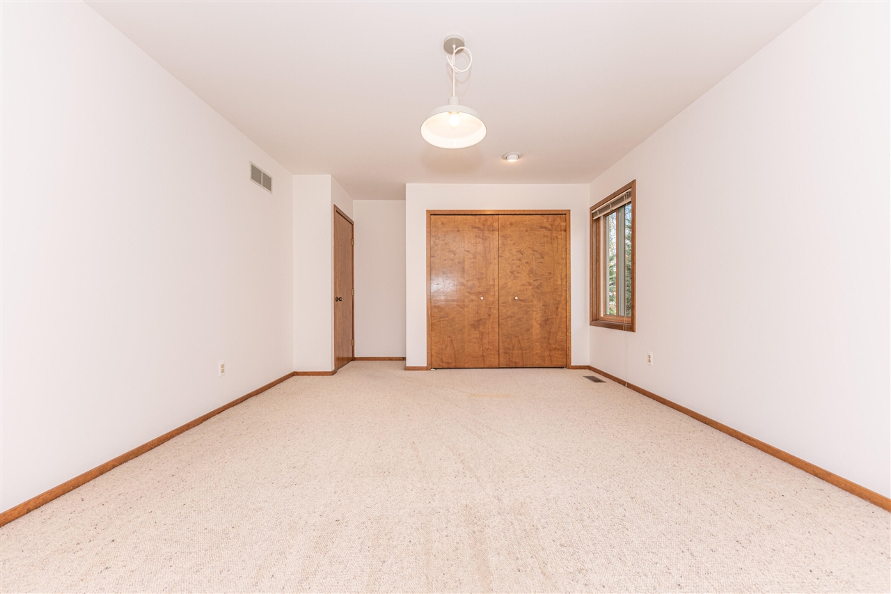 2225 Chaucer Court, Ann Arbor, MI, 48103-6174