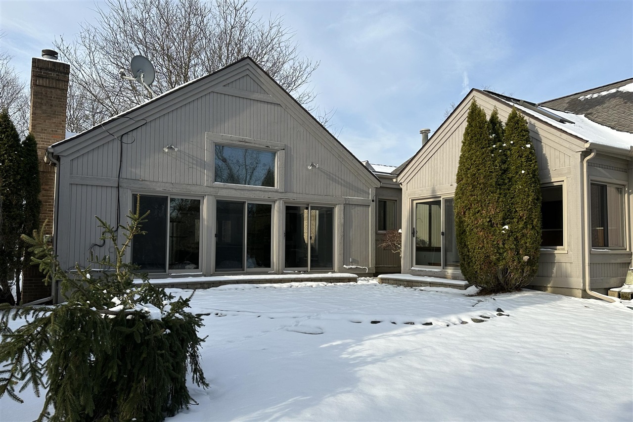 2225 Chaucer Court, Ann Arbor, MI, 48103-6174