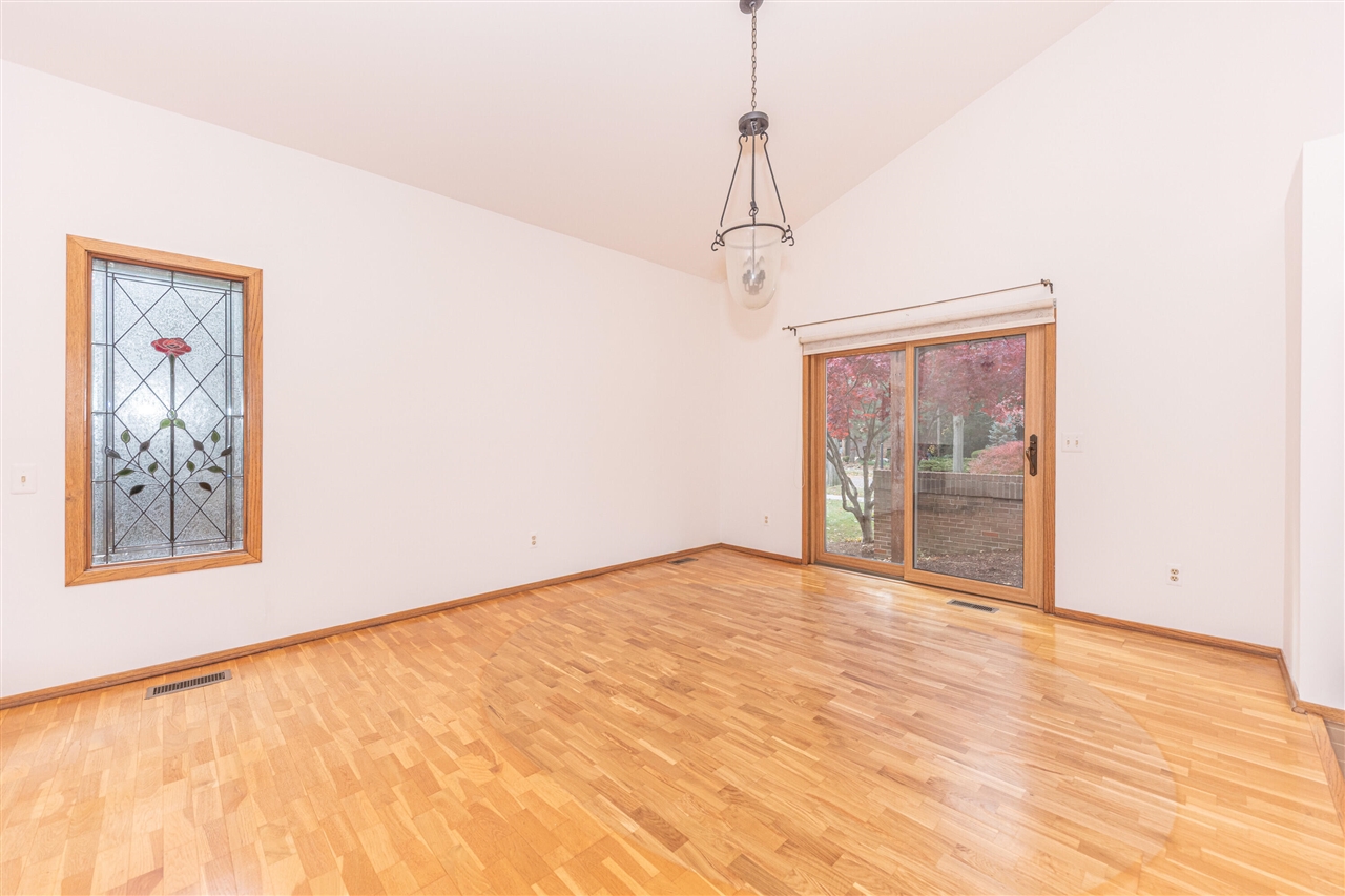 2225 Chaucer Court, Ann Arbor, MI, 48103-6174