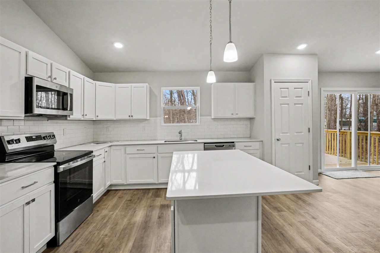 71375 Embassy Road, Edwardsburg, MI, 49112