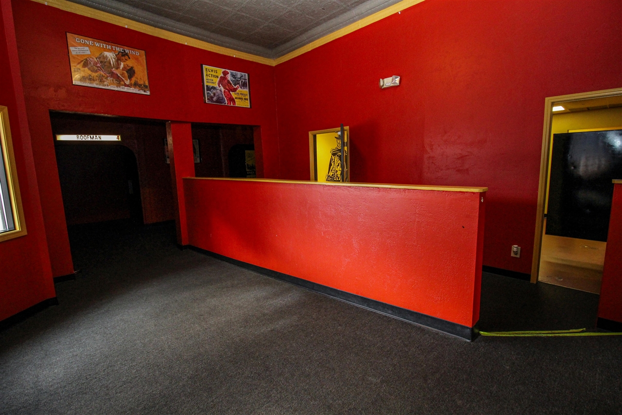 219 W Chicago Road, Sturgis, MI, 49091