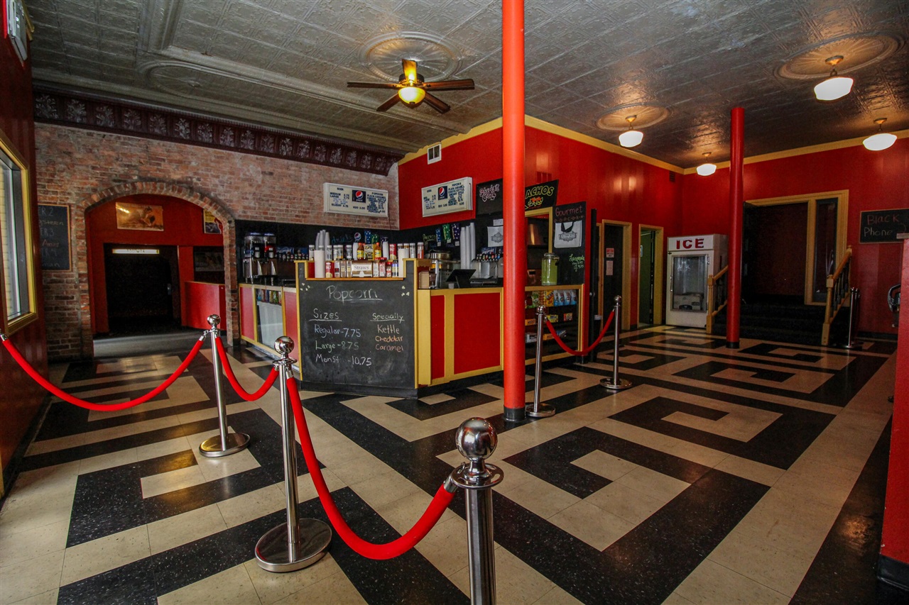 219 W Chicago Road, Sturgis, MI, 49091