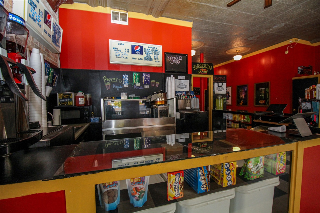 219 W Chicago Road, Sturgis, MI, 49091