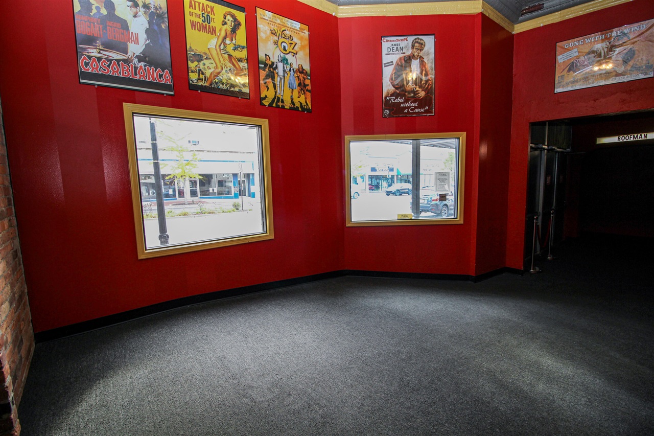 219 W Chicago Road, Sturgis, MI, 49091