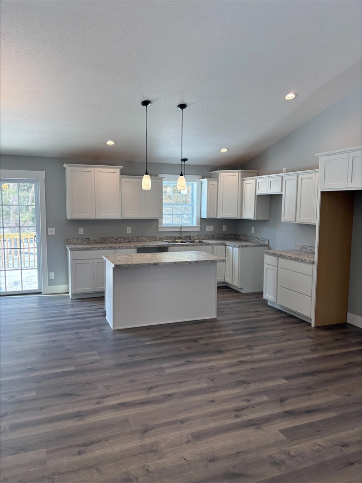 Homes for sale in Whitehall, MI | 5897 Nestrom Rd, Whitehall, MI 49461 | MLS# 70503860