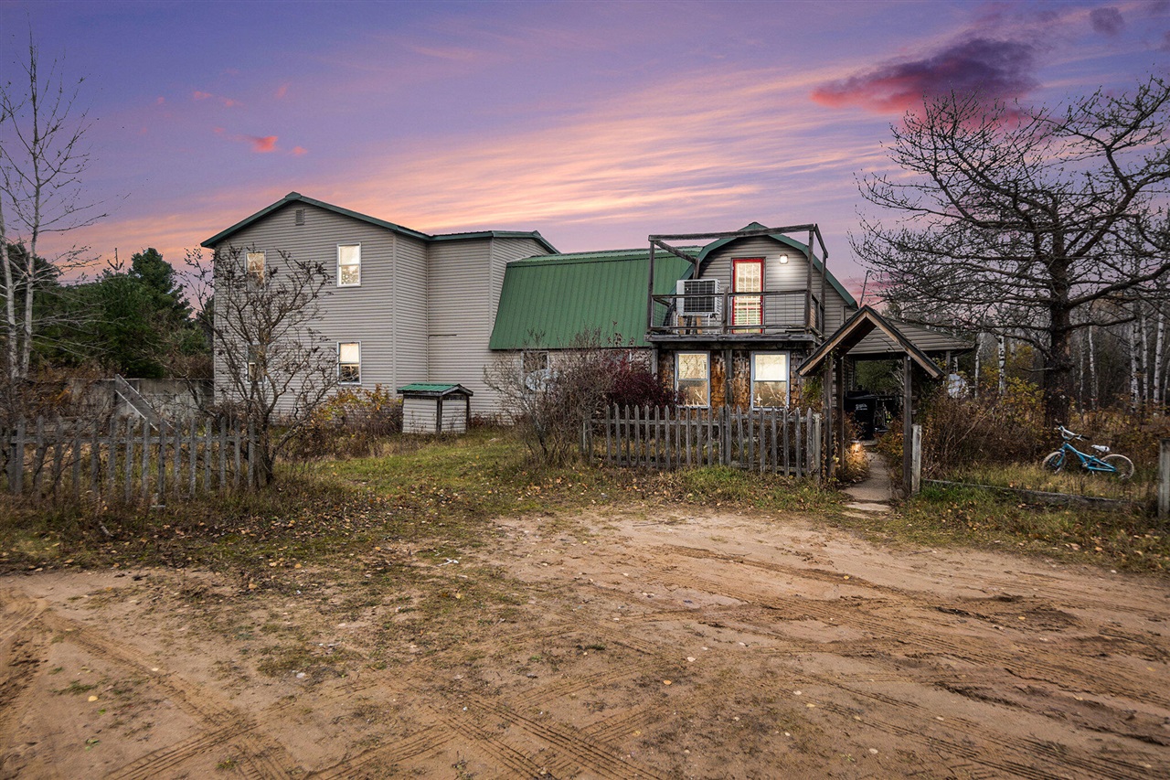 18344 9 Mile Road, Reed City, MI, 49677-8494