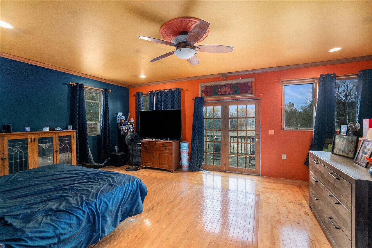 18344 9 Mile Road, Reed City, MI, 49677-8494