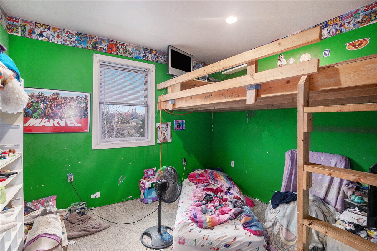 18344 9 Mile Road, Reed City, MI, 49677-8494