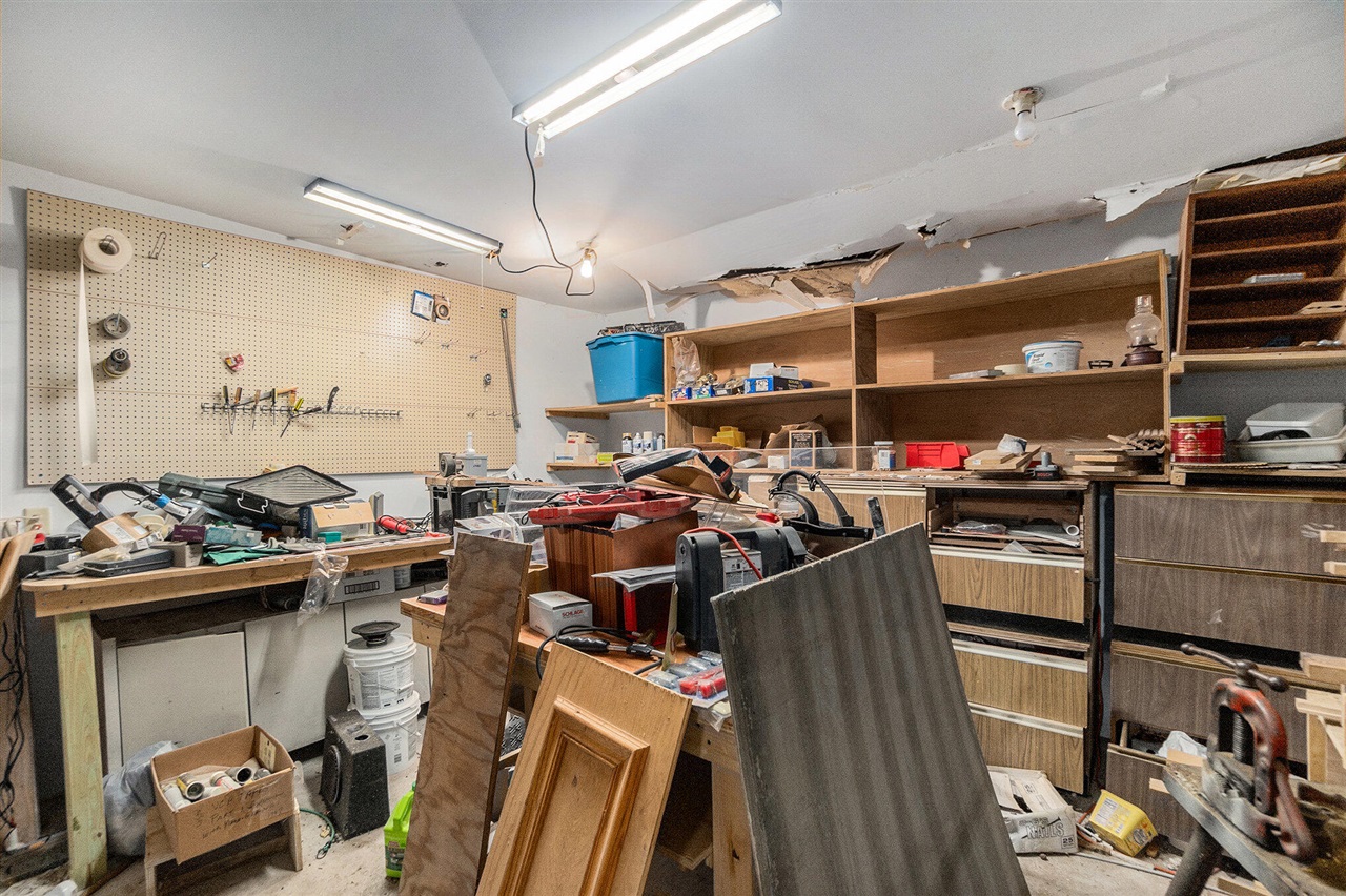 18344 9 Mile Road, Reed City, MI, 49677-8494