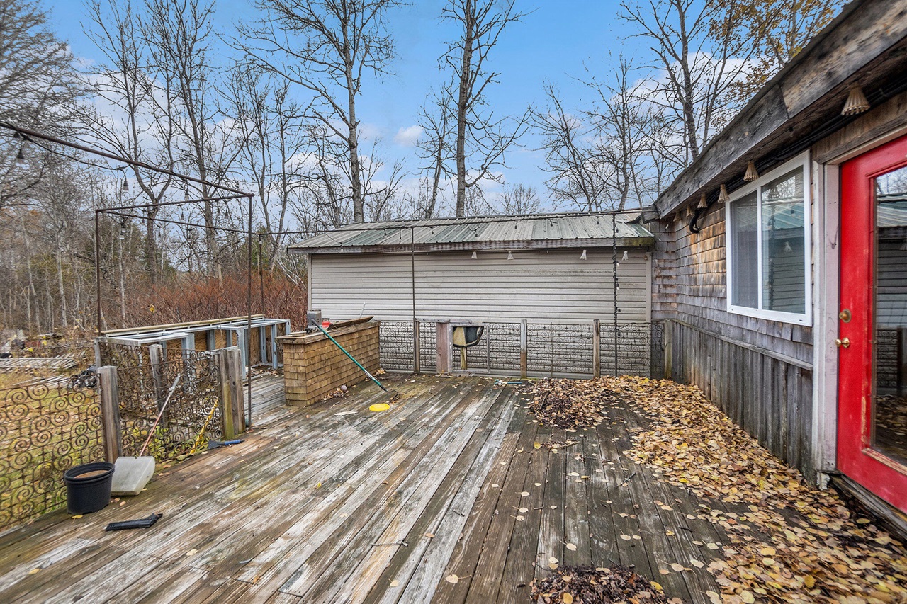 18344 9 Mile Road, Reed City, MI, 49677-8494