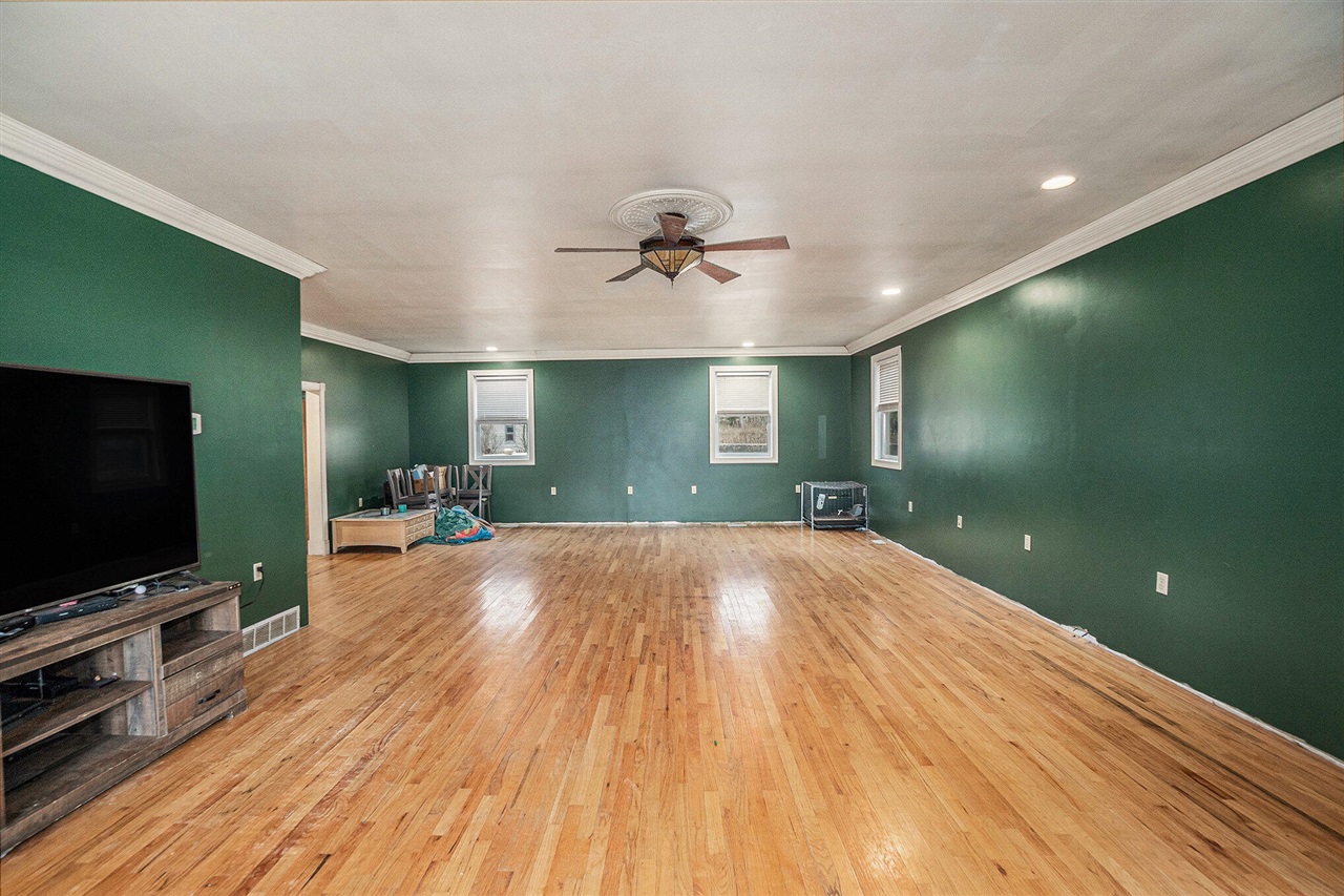 18344 9 Mile Road, Reed City, MI, 49677-8494