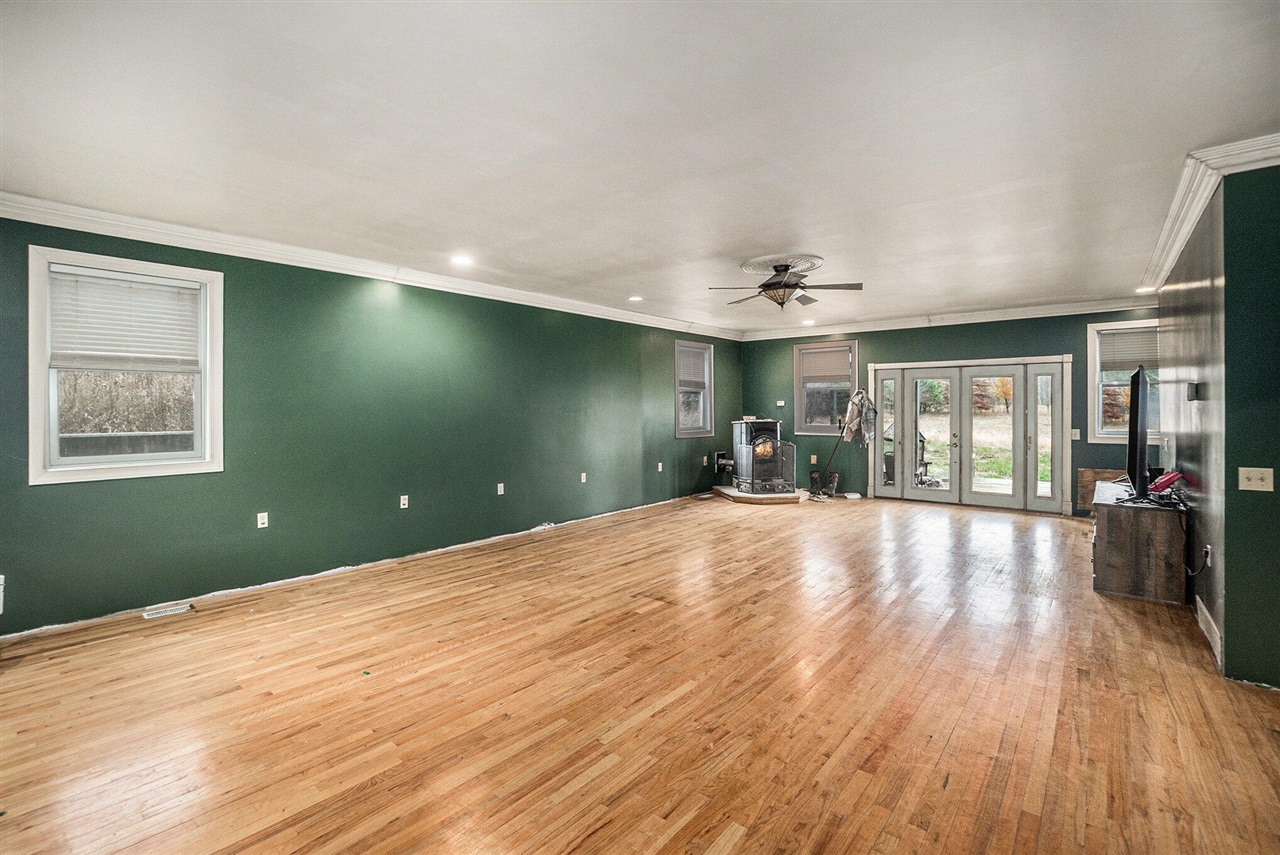 18344 9 Mile Road, Reed City, MI, 49677-8494