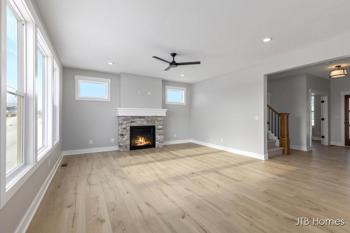 Homes for sale in Alto, MI | 8318 Kettle Hill Ct, Alto, MI 49302 | MLS# 70504410